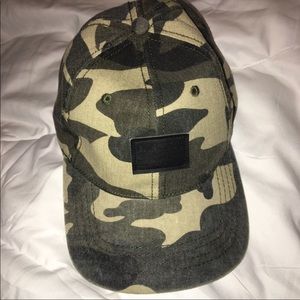Express Cami baseball hat